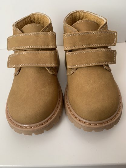 Bota con velcros camel Deb&Dan