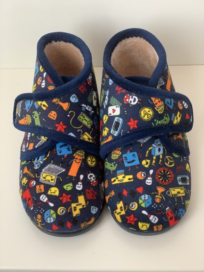 Zapatilla bota con estampado Javer
