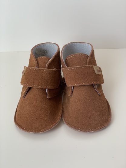 Botita velcro cuero Bubble