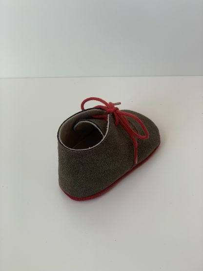 Botita cordones cuero/kaki Quiques - Imagen 11