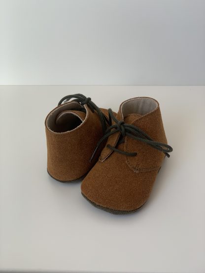 Botita cordones cuero/kaki Quiques - Imagen 3