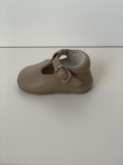 Sandalita hebilla picado Angelitos - Imagen 2