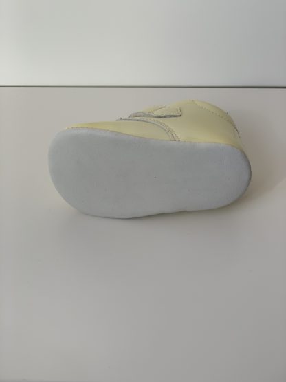 Botita hebilla charol beige Citos - Imagen 5
