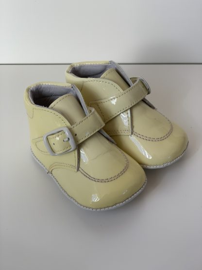Botita hebilla charol beige Citos - Imagen 6